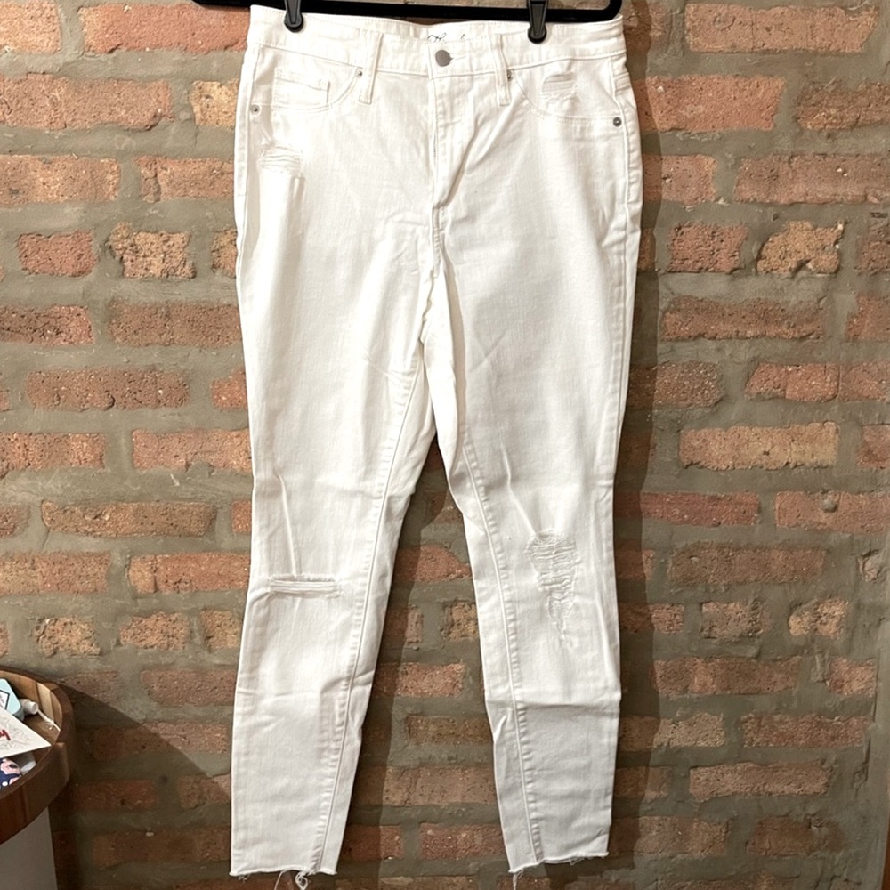 Universal Threads High Rise Stretch      White Raw Hem Jeans Sz 29